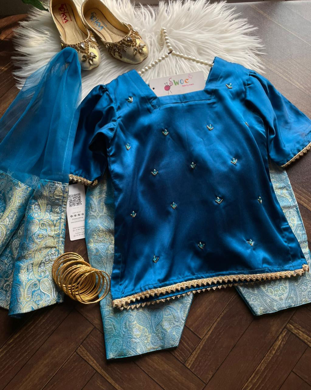 Neela Doria -3pc