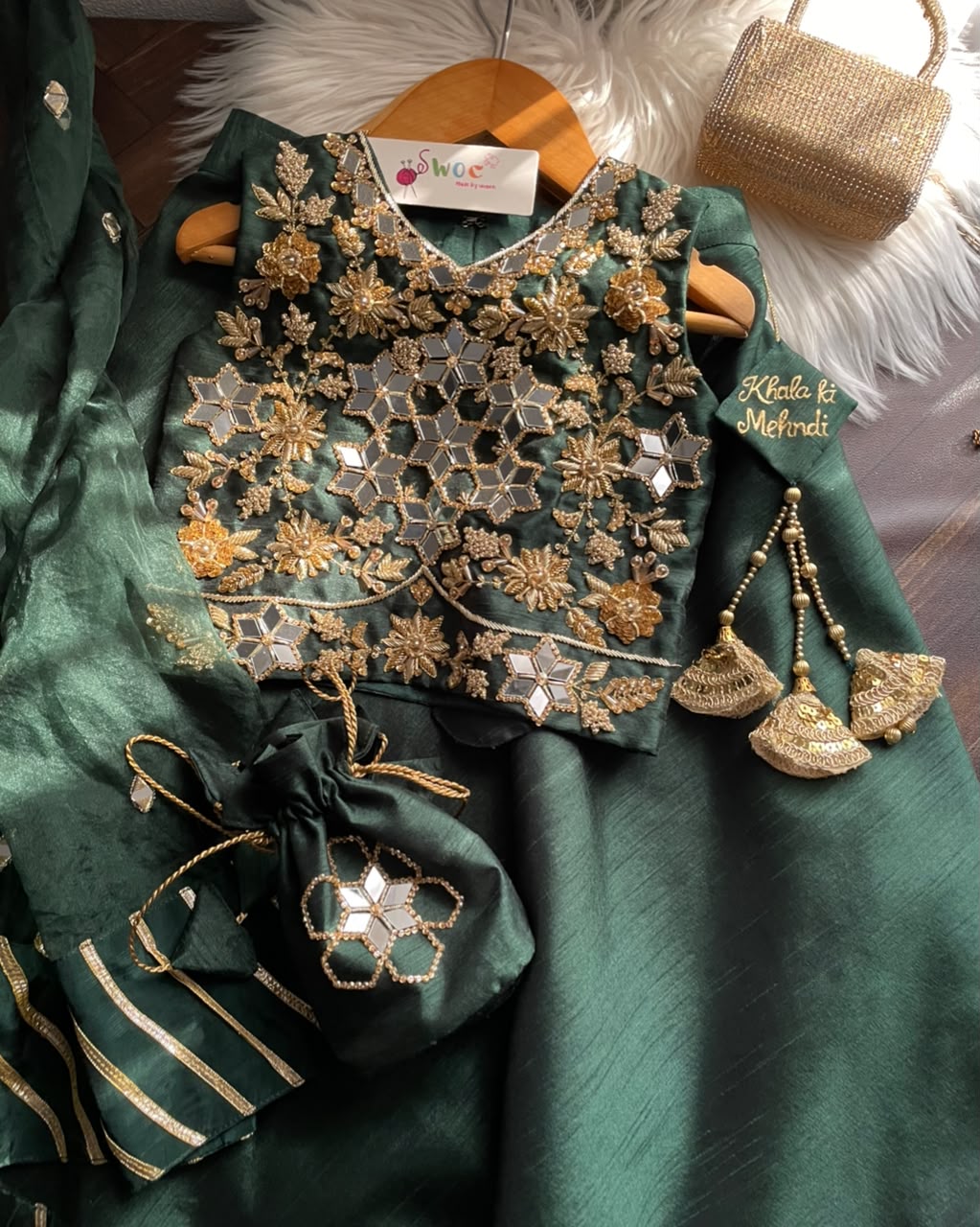 Sheesh Lehnga Choli -4pc