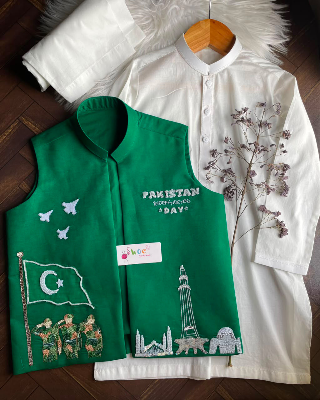 Independence Outfit -B