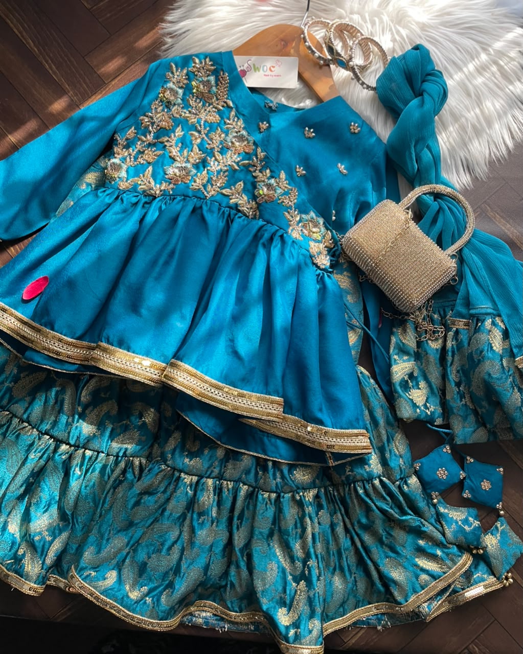 Feroza Banaras Angrakha -3pc